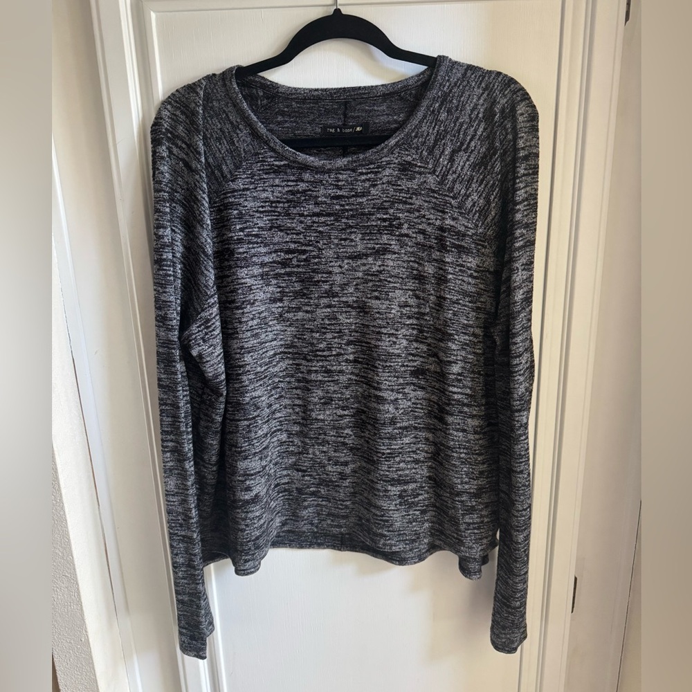 rag & bone Gray and black top